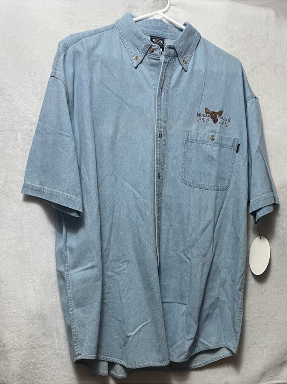 Vintage 90s Ouray Sportswear by SCI Men’s Denim Shirt  XL Embroidered Wildlife